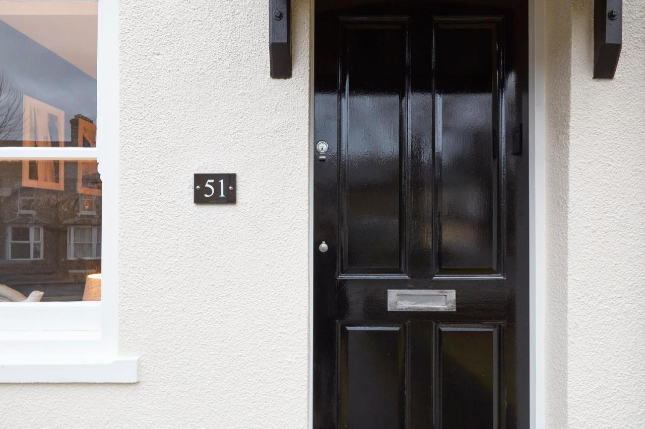 Отель 51 Risbygate Street Bury St Edmunds Bury St. Edmunds Экстерьер фото